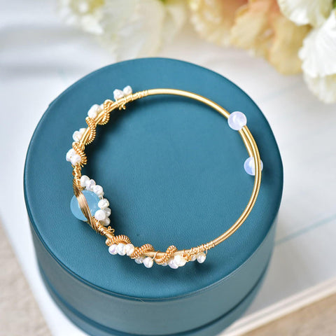 Vintage Gold-Plated Pearl Bracelet – Wire-Braided Cuff Bracelet for Women, Elegant Fashion Jewelry